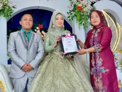 Pasutri Desa Oti Terima Sertifikat Elsimil