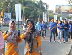 Nakes Kecamatan Sindue Tobata Ikuti Jalan Santai Harganas 2023