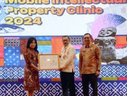Pemkab Donggala Dianugerahi Penghargaan Sertifikat Indikasi Geografis Tenun Donggala