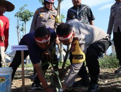Polresta Palu Hijaukan Huntap Talise Valangguni dengan Menanam 1.000 Bibit Pohon