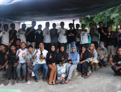 Ringankan Beban Ekonomi Siswa, Rizal-Samuel Pongi Gaungkan Program Seragam Gratis 