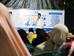 Anwar Hafid Komitmen Sejahterakan Nelayan Sulteng Dengan Bantuan Kapal