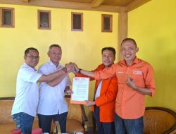 Ketua Partai Buruh Sulteng Nyatakan Sikap Dukung Pasangan Rizal-Samuel Pongi