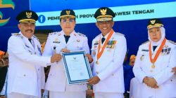 Pemkab Donggala Terima Piagam Penghargaan Dari Gubernur Sulteng