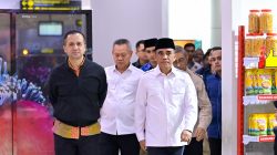 Menteri Transmigrasi Kunjungi Sulteng, Tinjau Program Petik Kopi dan Berkurban Sapi