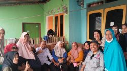Perhimpunan Masyarakat Sindue Raya Bersaudara Salurkan Bantuan Untuk Korban Banjir di Wombo