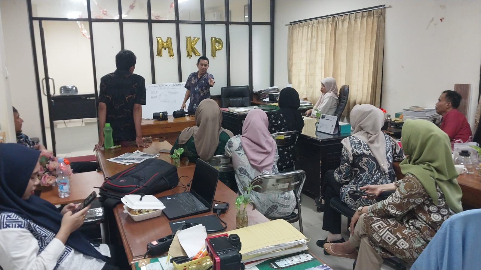 13 Orang PPPK Pemprov Sulteng Dilatih Fotografi dan Penulisan Press Release