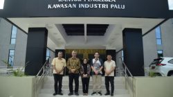 Kementerian Perindustrian Serahkan Gedung Kantor Pengelola Kawasan Industri Kepada Pemkot Palu