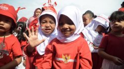 Meriahkan HUT Kemerdekaan, TK Negeri Pembina Palu Gelar Parade Merah Putih