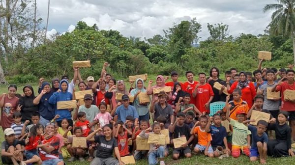 Meriahkan HUT Kemerdekaan, Warga Sinjiliang Gelar Lomba Tangkap Bebek dan Sepakbola Dangdut
