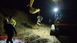 Delapan Unit Kendaraan Tertimbun Akibat Longsor di Kebun Kopi