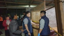 Polisi Buru Tersangka Pelaku Pembunuhan Satu Keluarga di Duyu