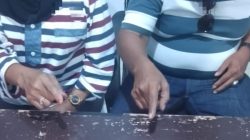 Diduga Edarkan Sabu, Pensiunan ASN dan IRT di Parimo Diringkus Aparat