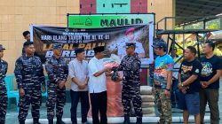 IOF Palu dan Lanal Salurkan Bantuan hingga Bersih Pantai