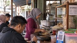KUR BRI Bantu Ardi Kembangkan Usaha Ketoprak Warisan Orang Tua